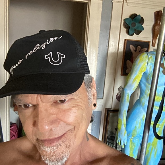 True Religion cap - Picture 3 of 5